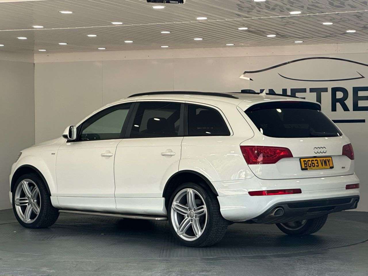 2013 AUDI Q7 2013 AUDI Q7