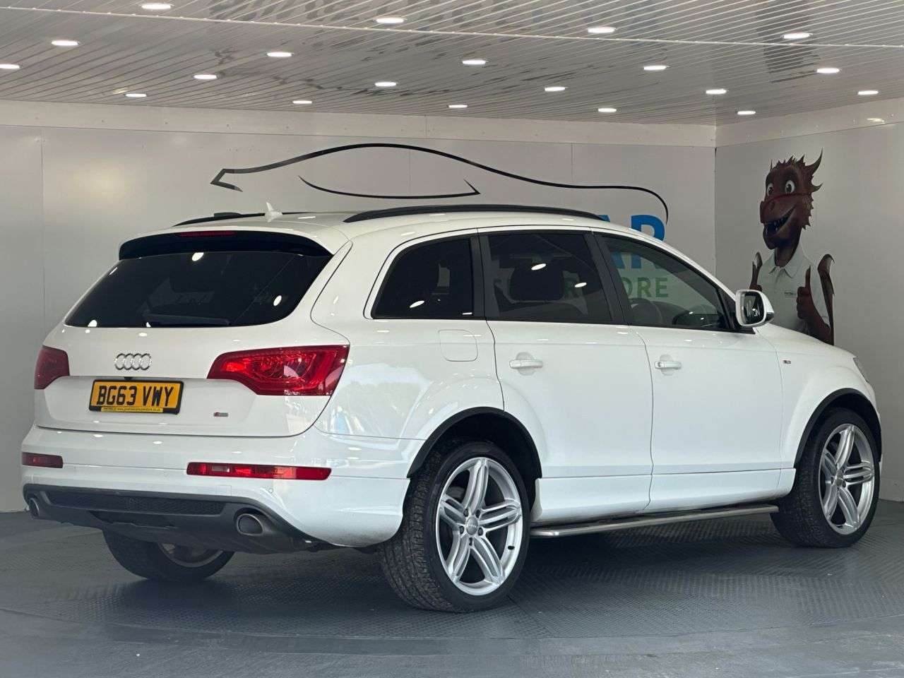 2013 AUDI Q7 2013 AUDI Q7