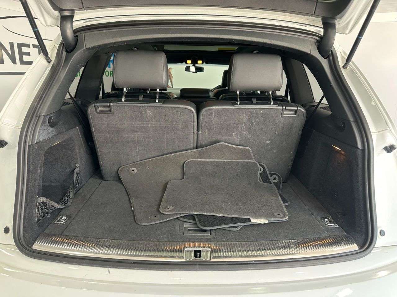2013 AUDI Q7 2013 AUDI Q7