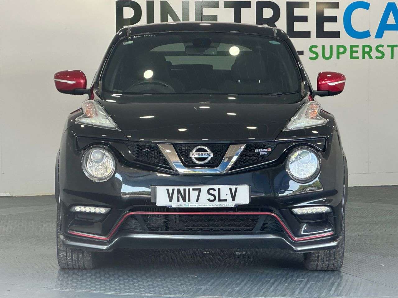 A 2017 NISSAN JUKE 1.6 DIG-T Nismo RS SUV 5dr Petrol Manual Euro 6 (218 ps) A 2017 NISSAN JUKE 1.6 DIG-T Nismo RS SUV 5dr Petrol Manual Euro 6 (218 ps)