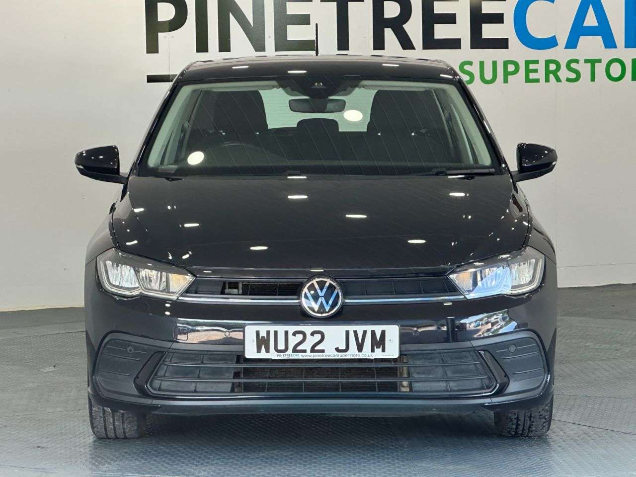 A 2022 VOLKSWAGEN POLO 1.0 TSI Life Hatchback 5dr Petrol Manual Euro 6 (s/s) (95 ps) A 2022 VOLKSWAGEN POLO 1.0 TSI Life Hatchback 5dr Petrol Manual Euro 6 (s/s) (95 ps)