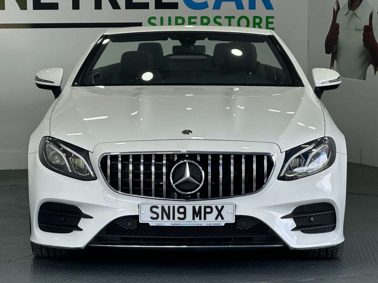 A 2019 MERCEDES-BENZ E-CLASS 2.0 E300 GPF AMG Line Cabriolet 2dr Petrol G-Tronic+ Euro 6 (s/s) (245 ps) A 2019 MERCEDES-BENZ E-CLASS 2.0 E300 GPF AMG Line Cabriolet 2dr Petrol G-Tronic+ Euro 6 (s/s) (245 ps)