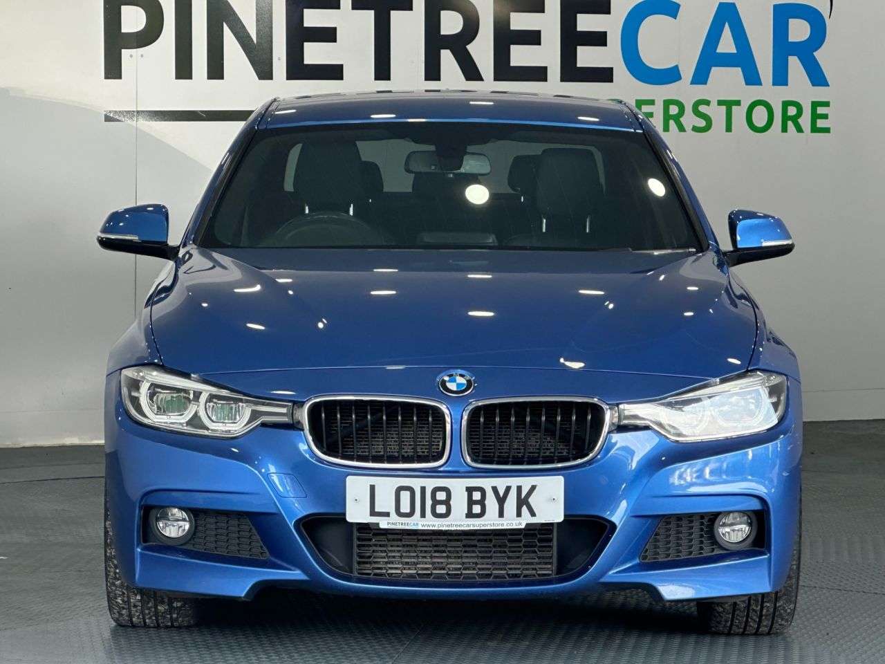 A 2018 BMW 3 SERIES 2.0 320d M Sport Saloon 4dr Diesel Auto Euro 6 (s/s) (190 ps) A 2018 BMW 3 SERIES 2.0 320d M Sport Saloon 4dr Diesel Auto Euro 6 (s/s) (190 ps)