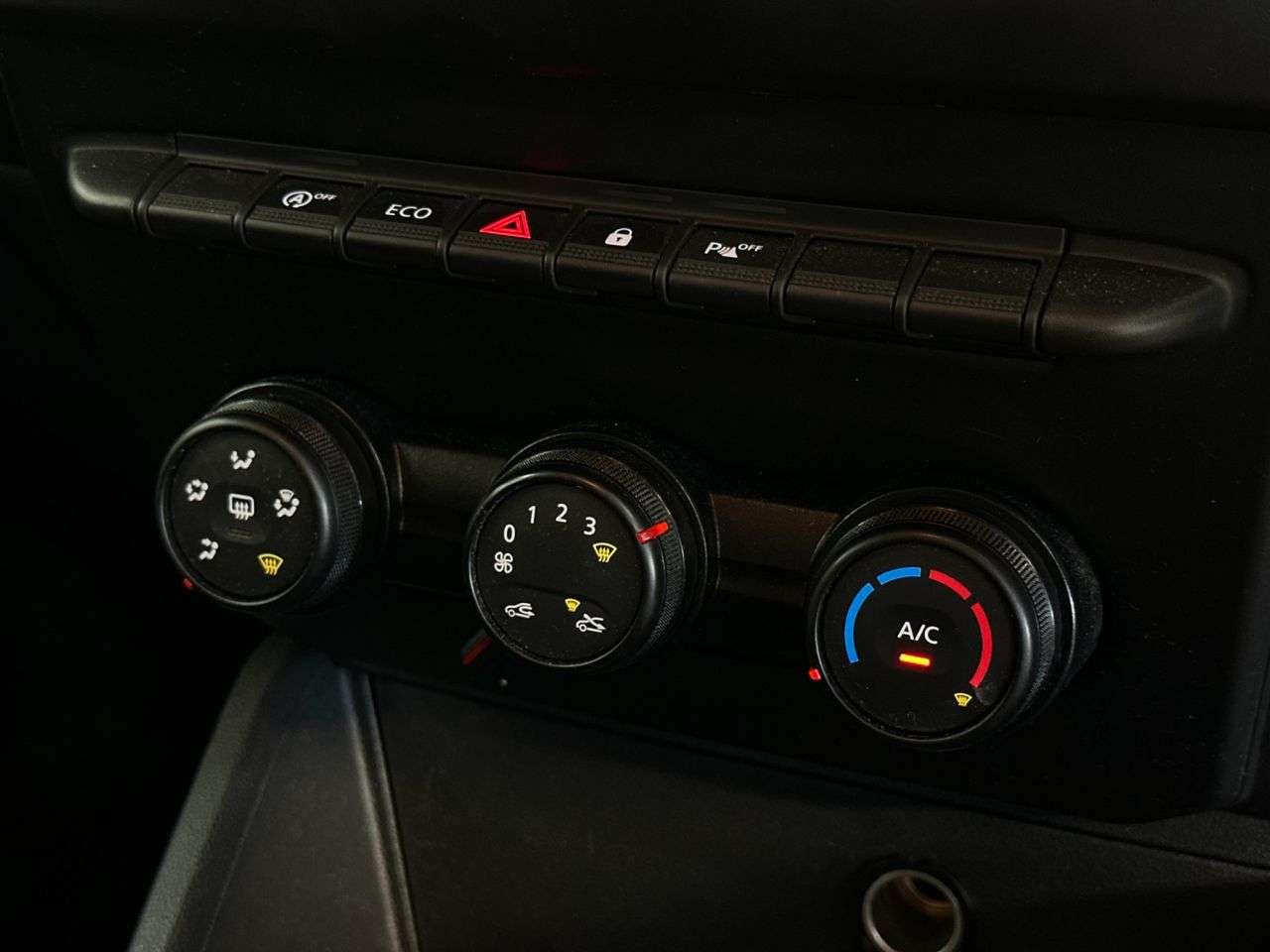2020 DACIA DUSTER 2020 DACIA DUSTER