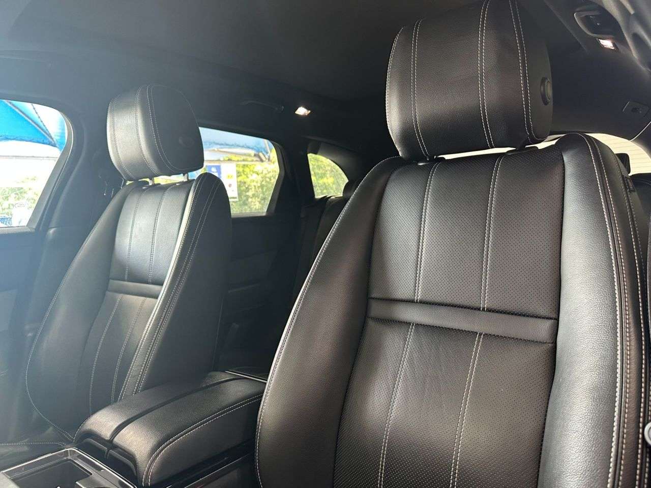 2020 LAND ROVER RANGE ROVER VELAR 2020 LAND ROVER RANGE ROVER VELAR