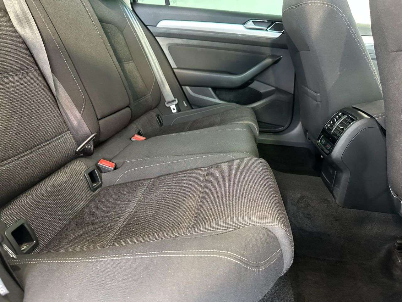 2019 VOLKSWAGEN PASSAT 2019 VOLKSWAGEN PASSAT