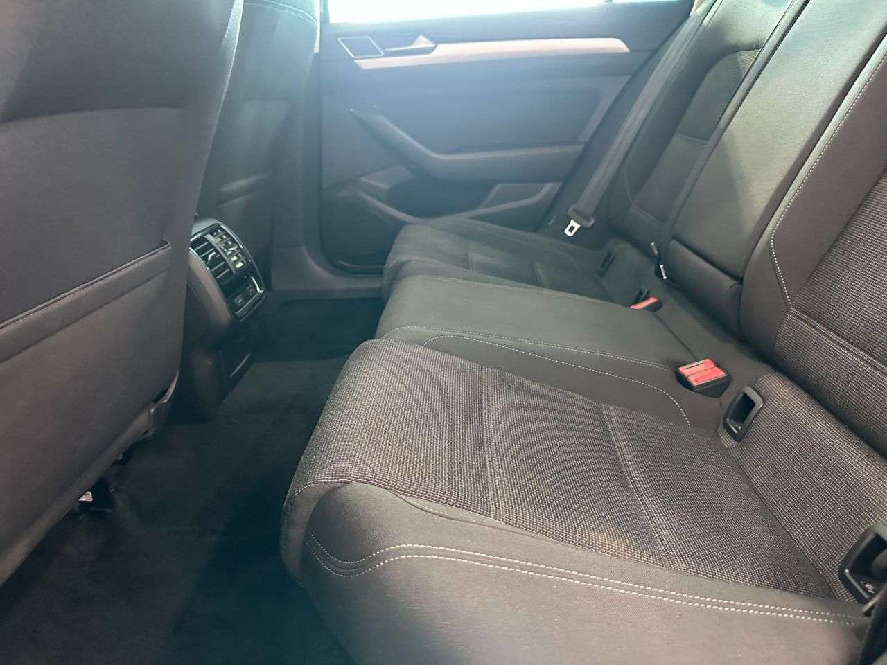 2019 VOLKSWAGEN PASSAT 2019 VOLKSWAGEN PASSAT
