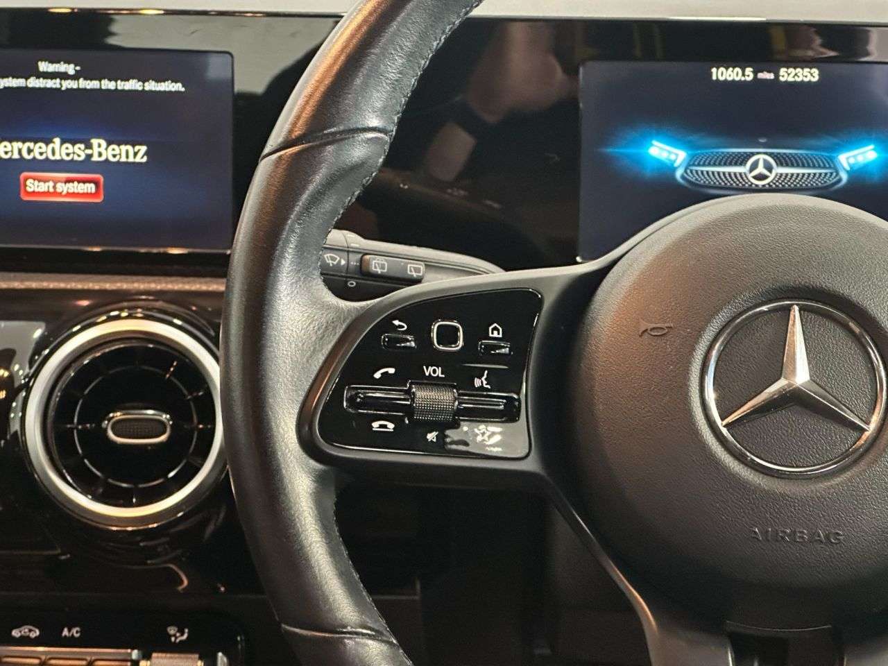 2019 MERCEDES-BENZ A CLASS 2019 MERCEDES-BENZ A CLASS