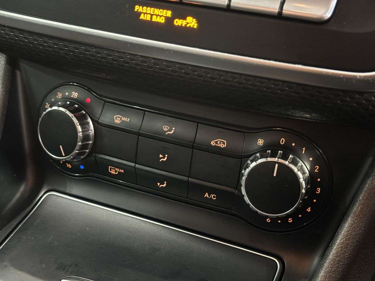 2017 MERCEDES-BENZ A CLASS 2017 MERCEDES-BENZ A CLASS