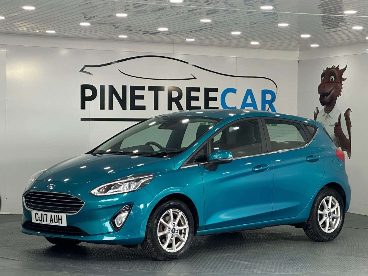 A 2017 FORD FIESTA 1.0T EcoBoost Zetec Hatchback 5dr Petrol Manual Euro 6 (s/s) (100 ps) A 2017 FORD FIESTA 1.0T EcoBoost Zetec Hatchback 5dr Petrol Manual Euro 6 (s/s) (100 ps)