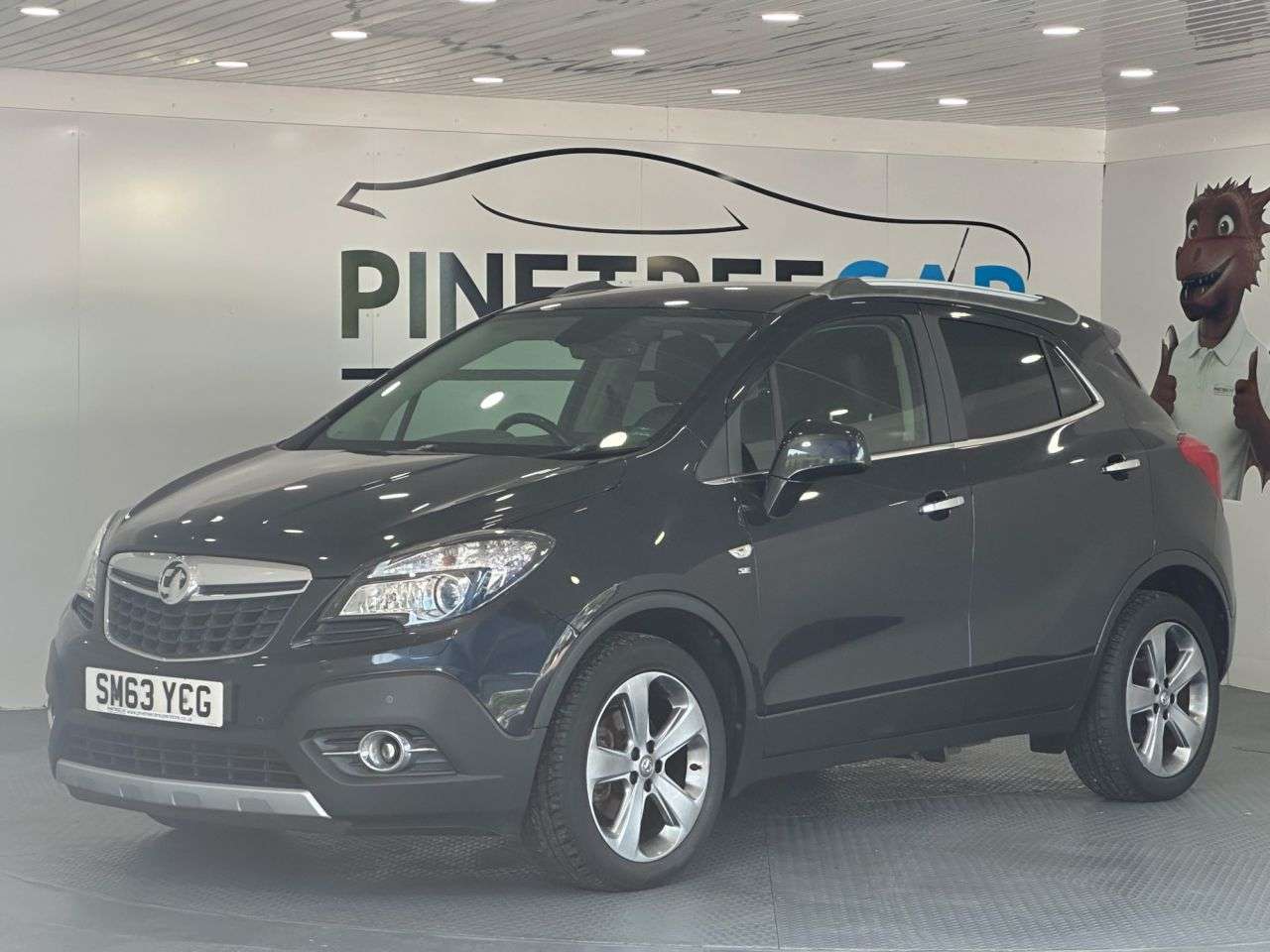 A 2013 VAUXHALL MOKKA 1.4T SE SUV 5dr Petrol Manual 4WD Euro 5 (s/s) (140 ps) A 2013 VAUXHALL MOKKA 1.4T SE SUV 5dr Petrol Manual 4WD Euro 5 (s/s) (140 ps)