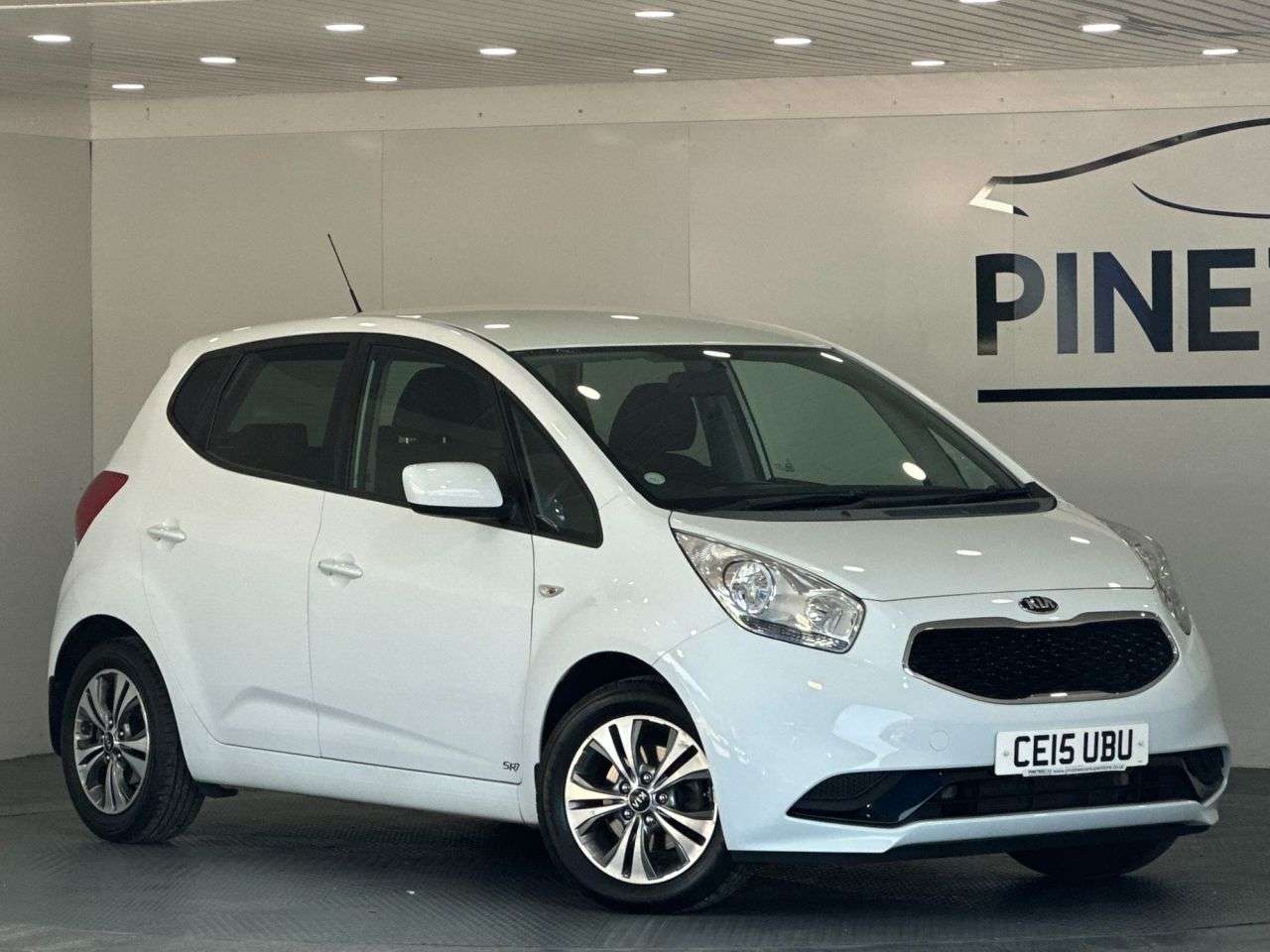 A 2015 KIA VENGA 1.4 EcoDynamics SR7 MPV 5dr Petrol Manual Euro 5 (s/s) (89 bhp) A 2015 KIA VENGA 1.4 EcoDynamics SR7 MPV 5dr Petrol Manual Euro 5 (s/s) (89 bhp)