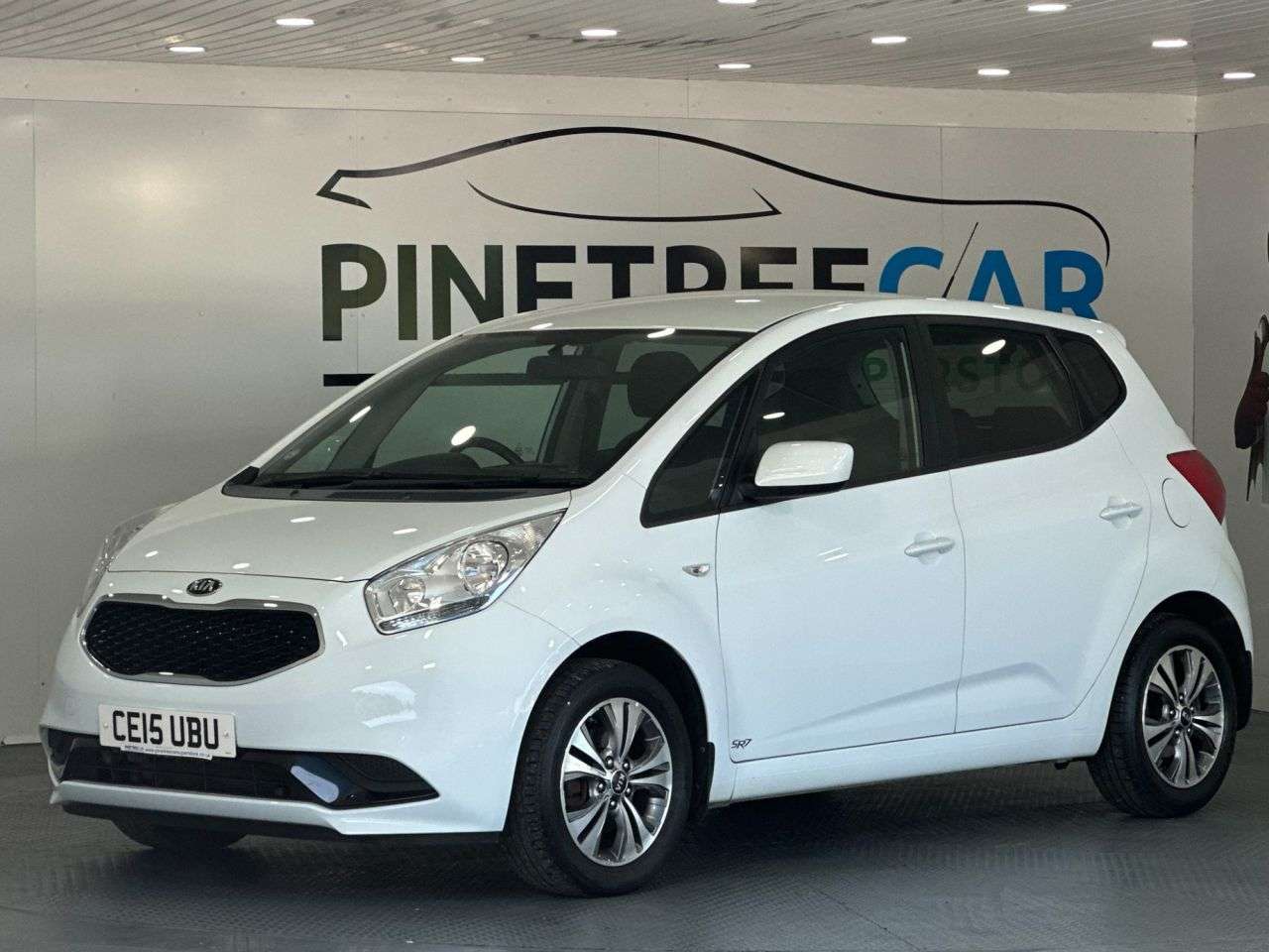A 2015 KIA VENGA 1.4 EcoDynamics SR7 MPV 5dr Petrol Manual Euro 5 (s/s) (89 bhp) A 2015 KIA VENGA 1.4 EcoDynamics SR7 MPV 5dr Petrol Manual Euro 5 (s/s) (89 bhp)