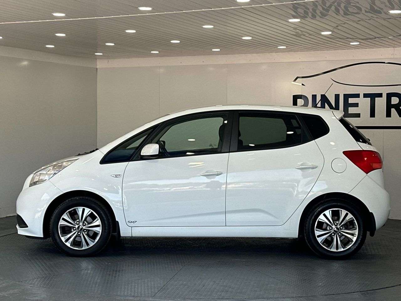 2015 KIA VENGA 2015 KIA VENGA