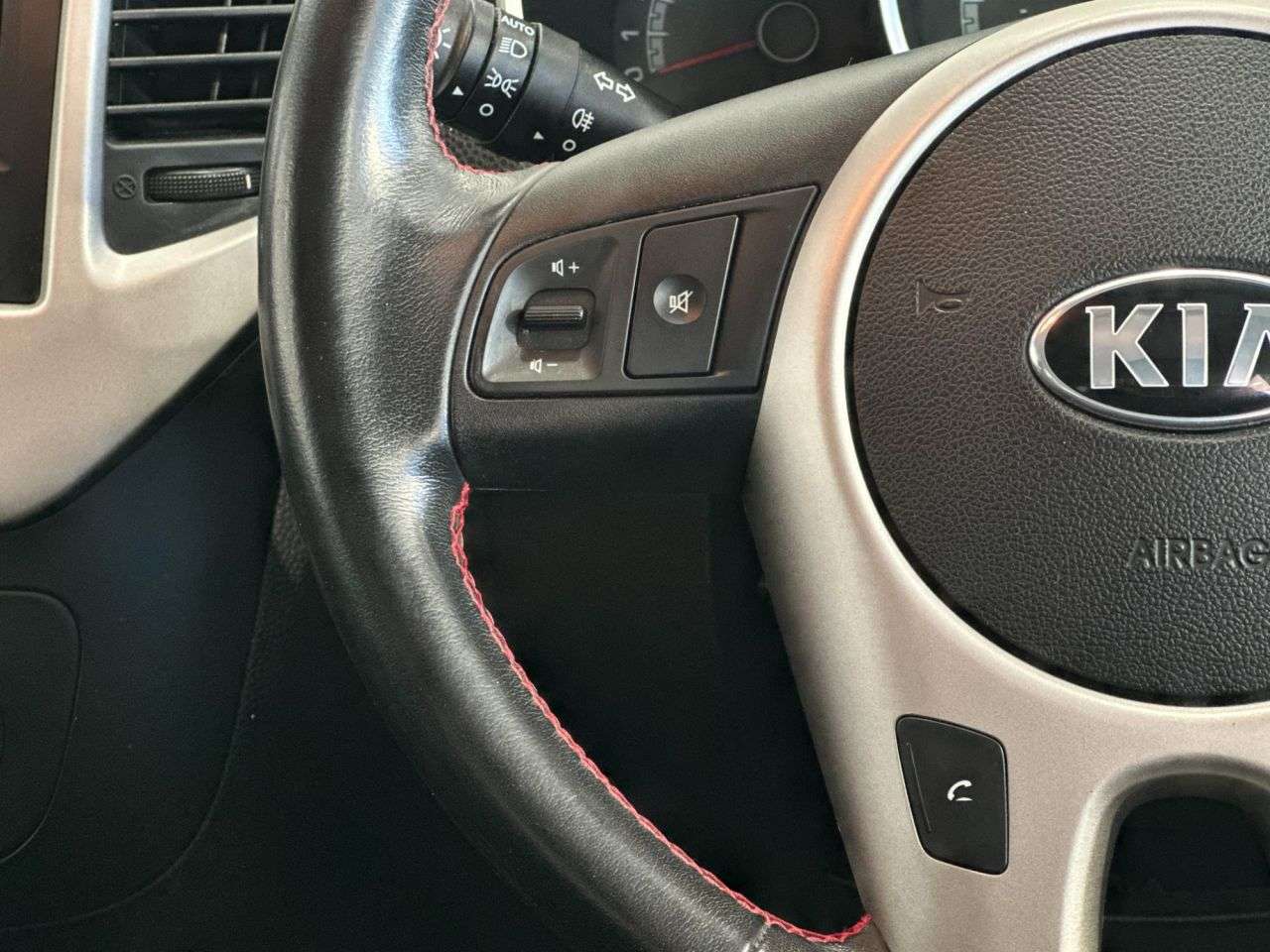 2015 KIA VENGA 2015 KIA VENGA