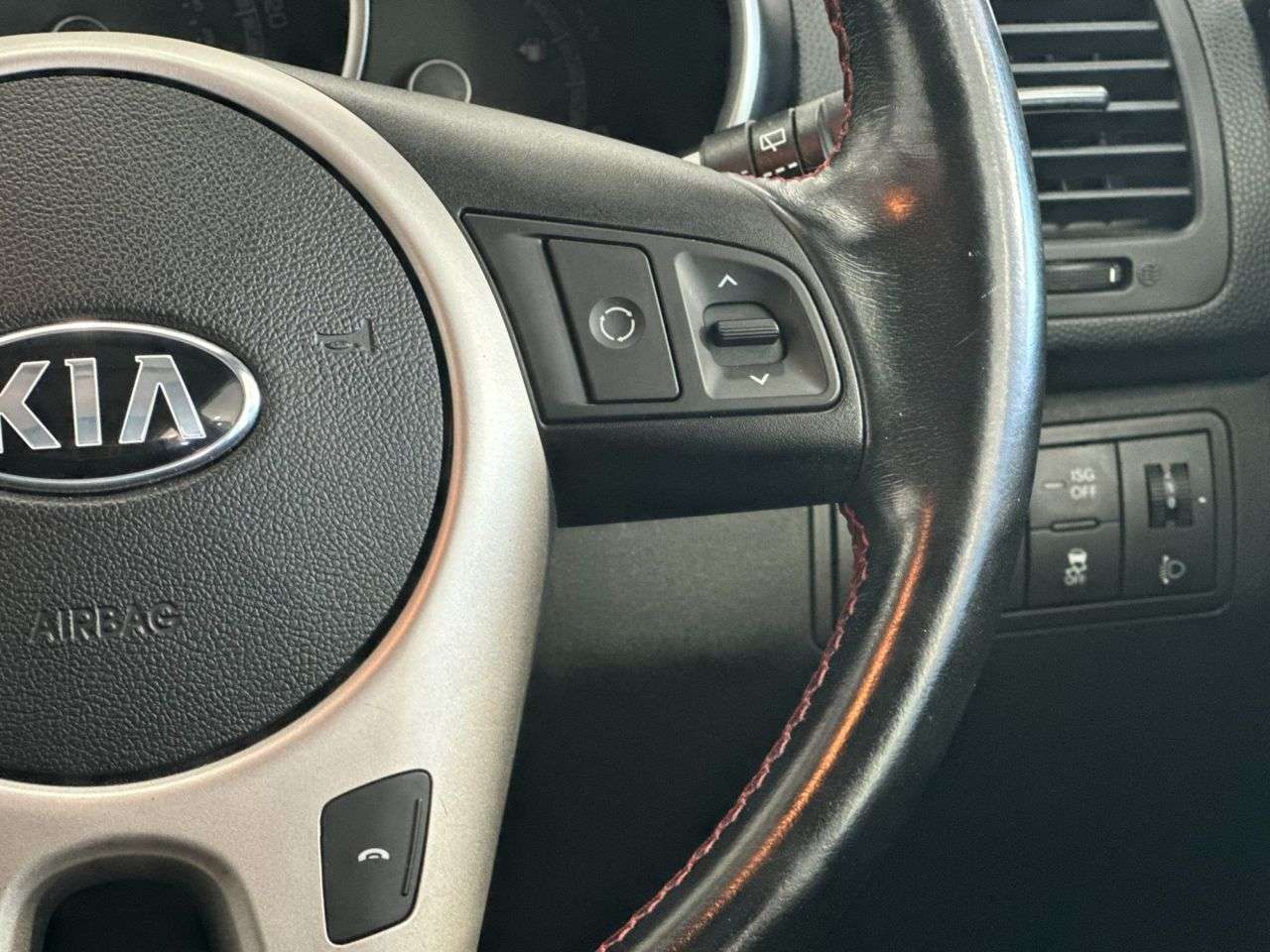 2015 KIA VENGA 2015 KIA VENGA