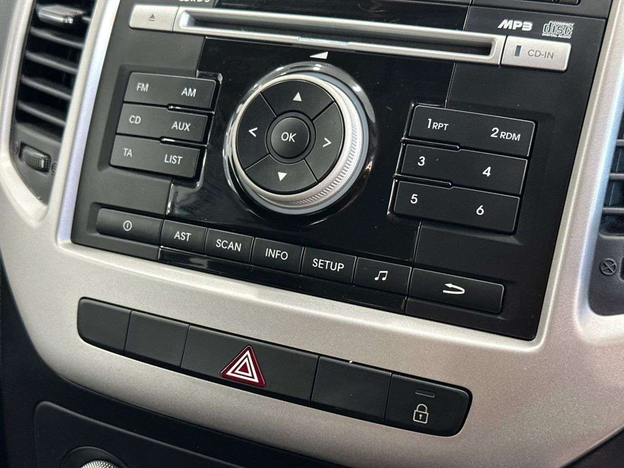 2015 KIA VENGA 2015 KIA VENGA