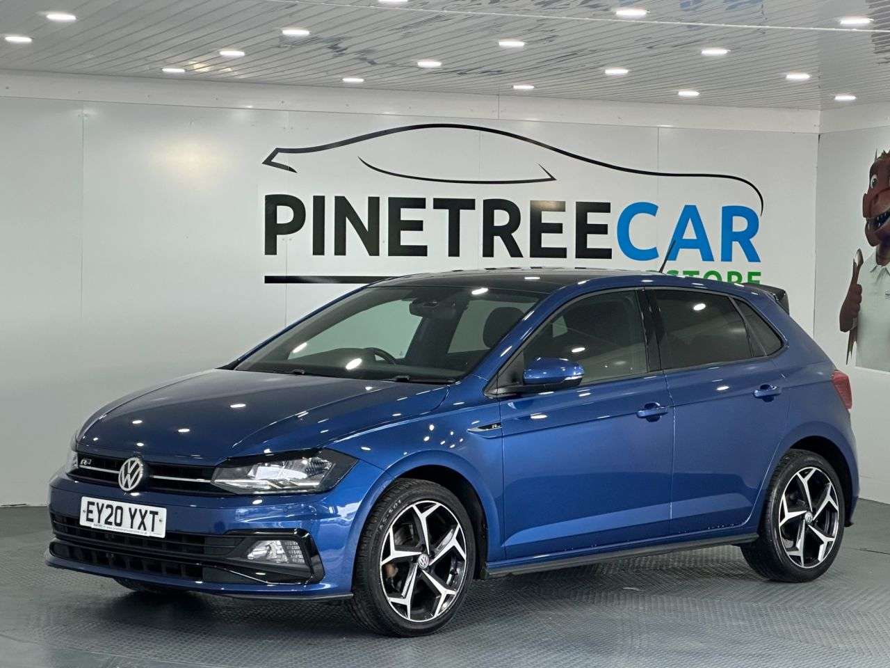 A 2020 VOLKSWAGEN POLO 1.0 TSI GPF R-Line Hatchback 5dr Petrol Manual Euro 6 (s/s) (115 ps) A 2020 VOLKSWAGEN POLO 1.0 TSI GPF R-Line Hatchback 5dr Petrol Manual Euro 6 (s/s) (115 ps)