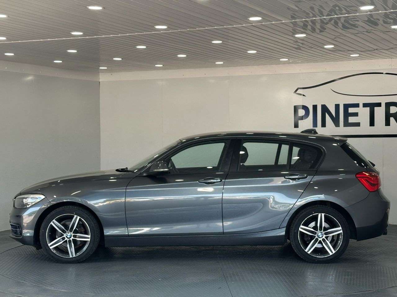 2019 BMW 1 SERIES 2019 BMW 1 SERIES