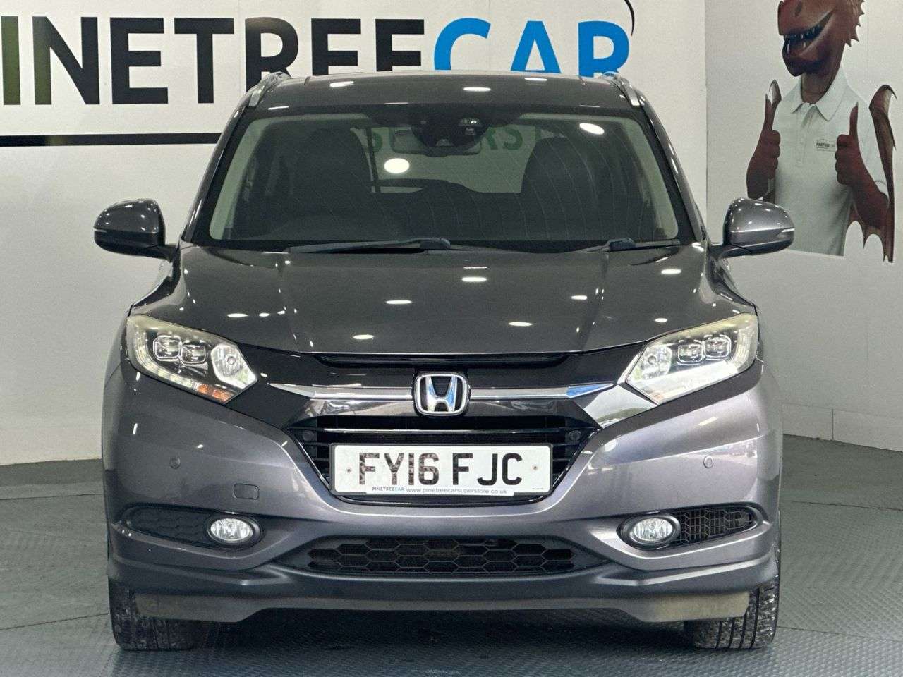 A 2016 HONDA HR-V 1.6 i-DTEC EX SUV 5dr Diesel Manual Euro 6 (s/s) (120 ps) A 2016 HONDA HR-V 1.6 i-DTEC EX SUV 5dr Diesel Manual Euro 6 (s/s) (120 ps)