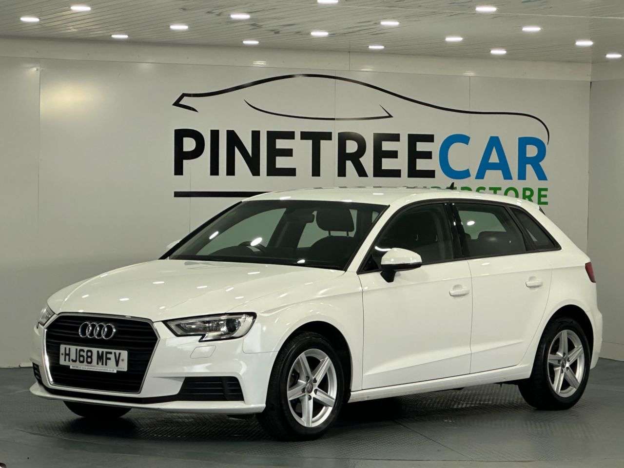 A 2018 AUDI A3 1.0 TFSI 30 SE Technik Sportback 5dr Petrol Manual Euro 6 (s/s) (116 ps) A 2018 AUDI A3 1.0 TFSI 30 SE Technik Sportback 5dr Petrol Manual Euro 6 (s/s) (116 ps)
