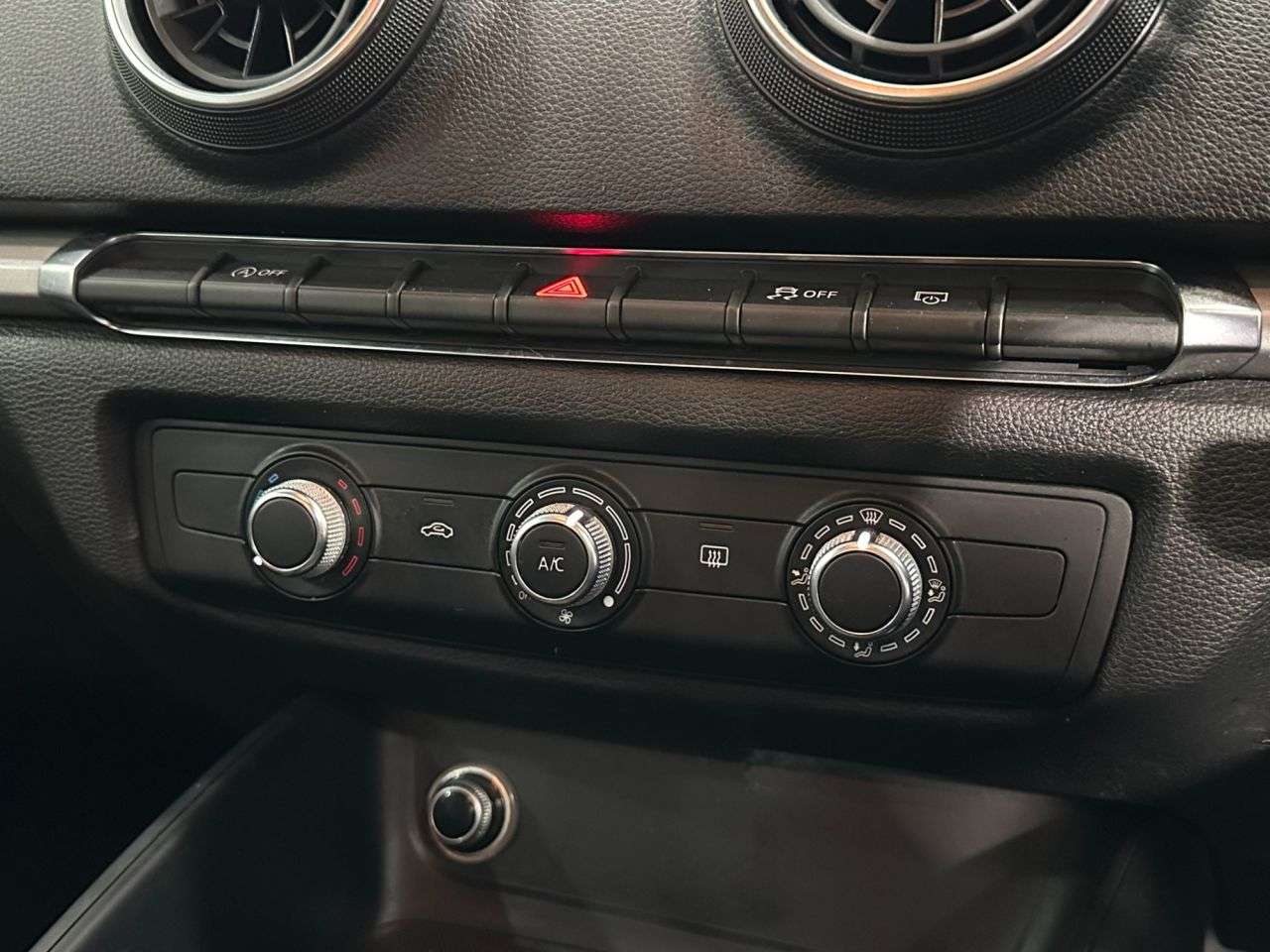 2018 AUDI A3 2018 AUDI A3