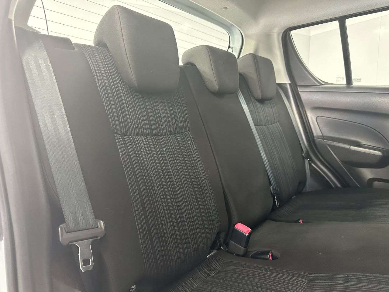 2014 SUZUKI SWIFT 2014 SUZUKI SWIFT