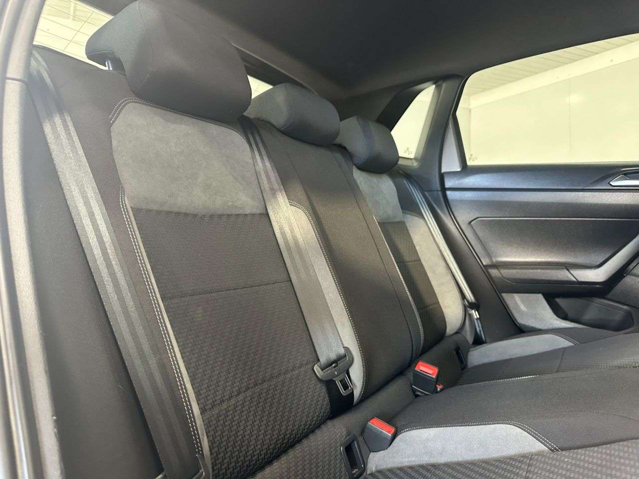 2019 VOLKSWAGEN POLO 2019 VOLKSWAGEN POLO