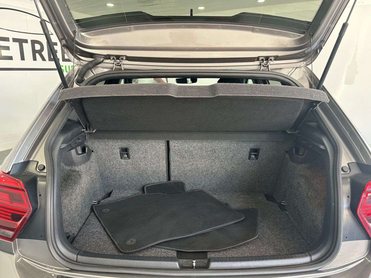 2019 VOLKSWAGEN POLO 2019 VOLKSWAGEN POLO