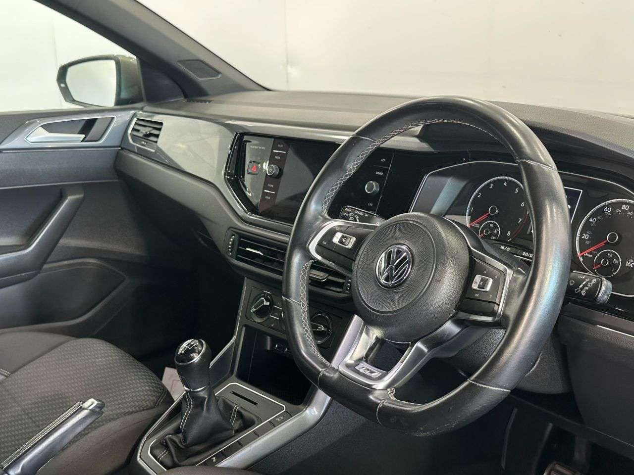 2019 VOLKSWAGEN POLO 2019 VOLKSWAGEN POLO