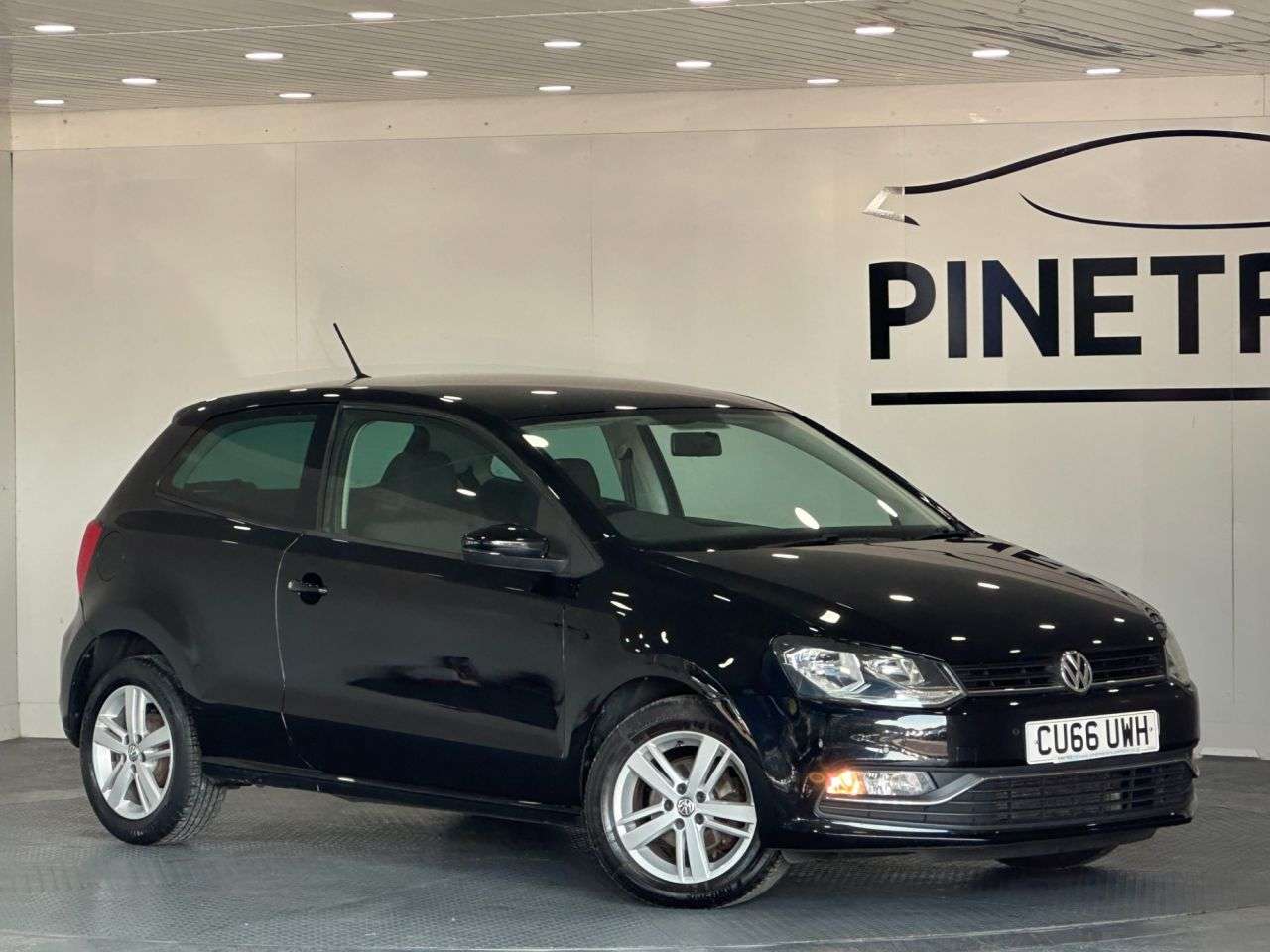 A 2016 VOLKSWAGEN POLO 1.0 BlueMotion Tech Match Hatchback 3dr Petrol Manual Euro 6 (s/s) (75 ps) A 2016 VOLKSWAGEN POLO 1.0 BlueMotion Tech Match Hatchback 3dr Petrol Manual Euro 6 (s/s) (75 ps)