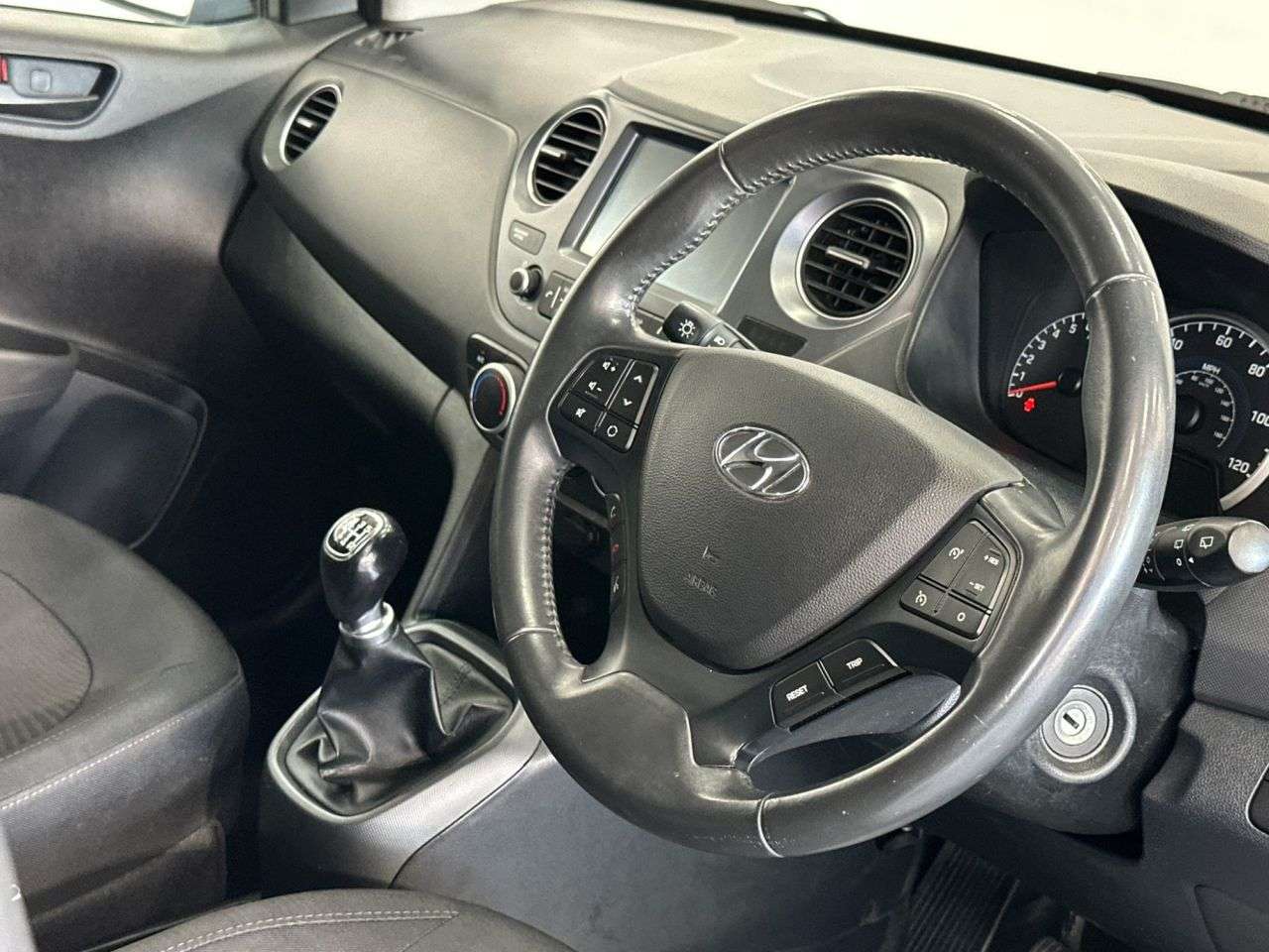 2019 HYUNDAI I10 2019 HYUNDAI I10