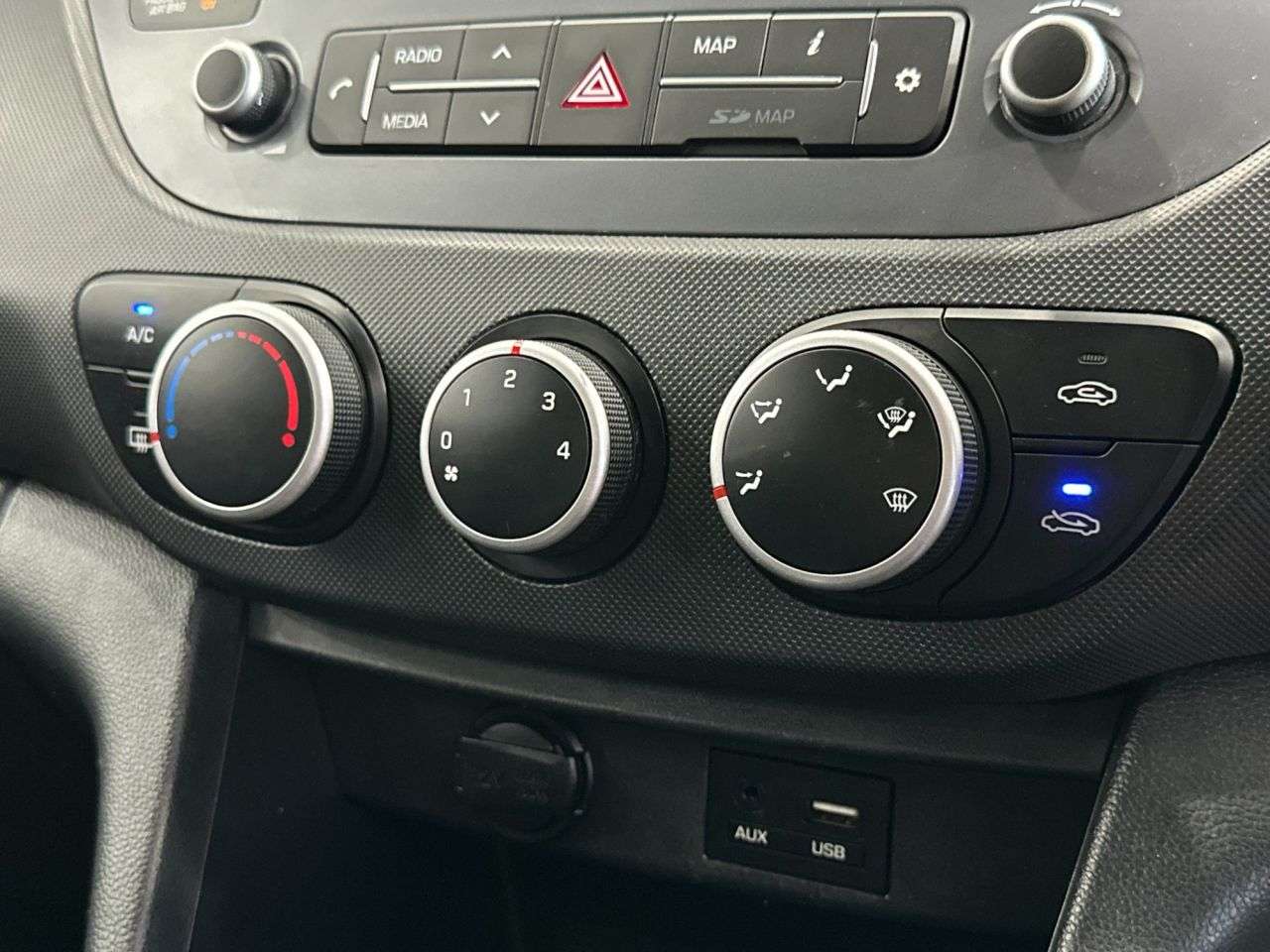 2019 HYUNDAI I10 2019 HYUNDAI I10