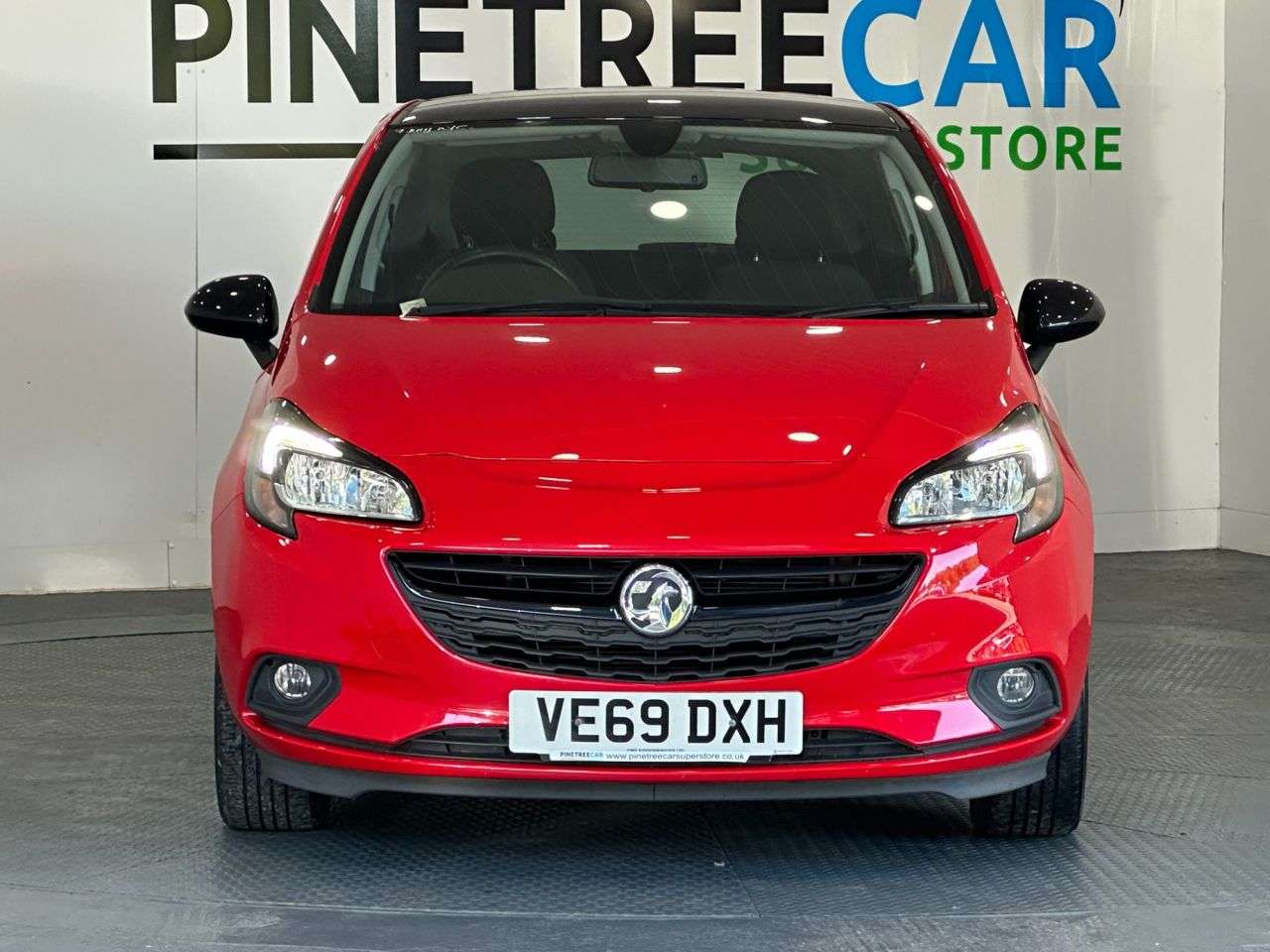 A 2019 VAUXHALL CORSA 1.4i Griffin Hatchback 3dr Petrol Manual Euro 6 (s/s) (90 ps) A 2019 VAUXHALL CORSA 1.4i Griffin Hatchback 3dr Petrol Manual Euro 6 (s/s) (90 ps)