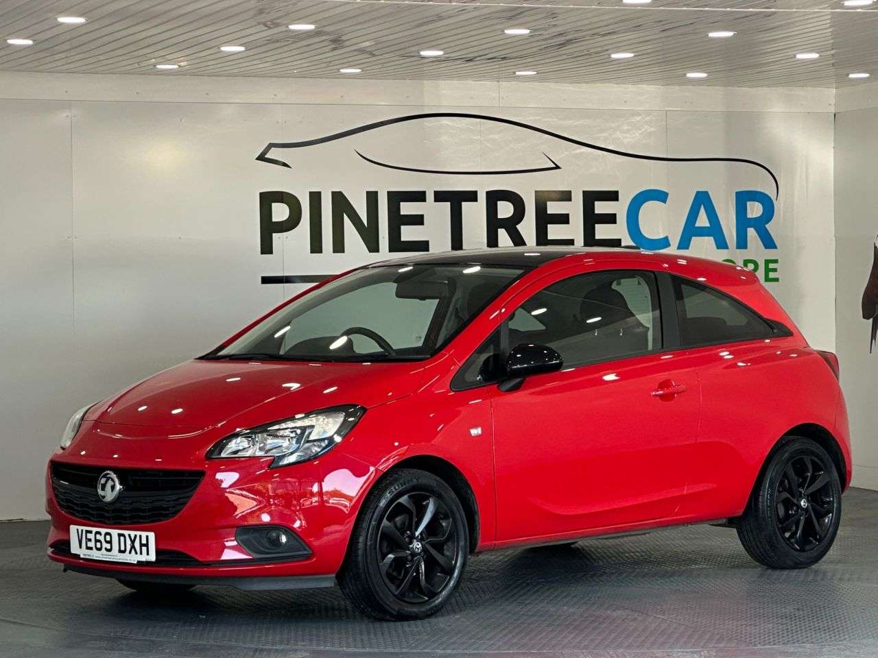 A 2019 VAUXHALL CORSA 1.4i Griffin Hatchback 3dr Petrol Manual Euro 6 (s/s) (90 ps) A 2019 VAUXHALL CORSA 1.4i Griffin Hatchback 3dr Petrol Manual Euro 6 (s/s) (90 ps)