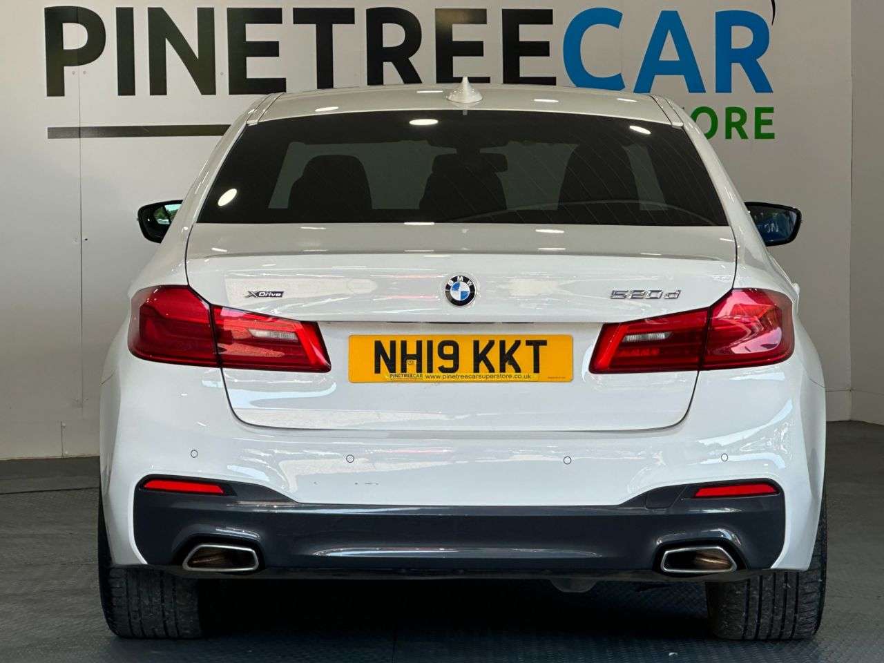 2019 BMW 5 SERIES 2019 BMW 5 SERIES