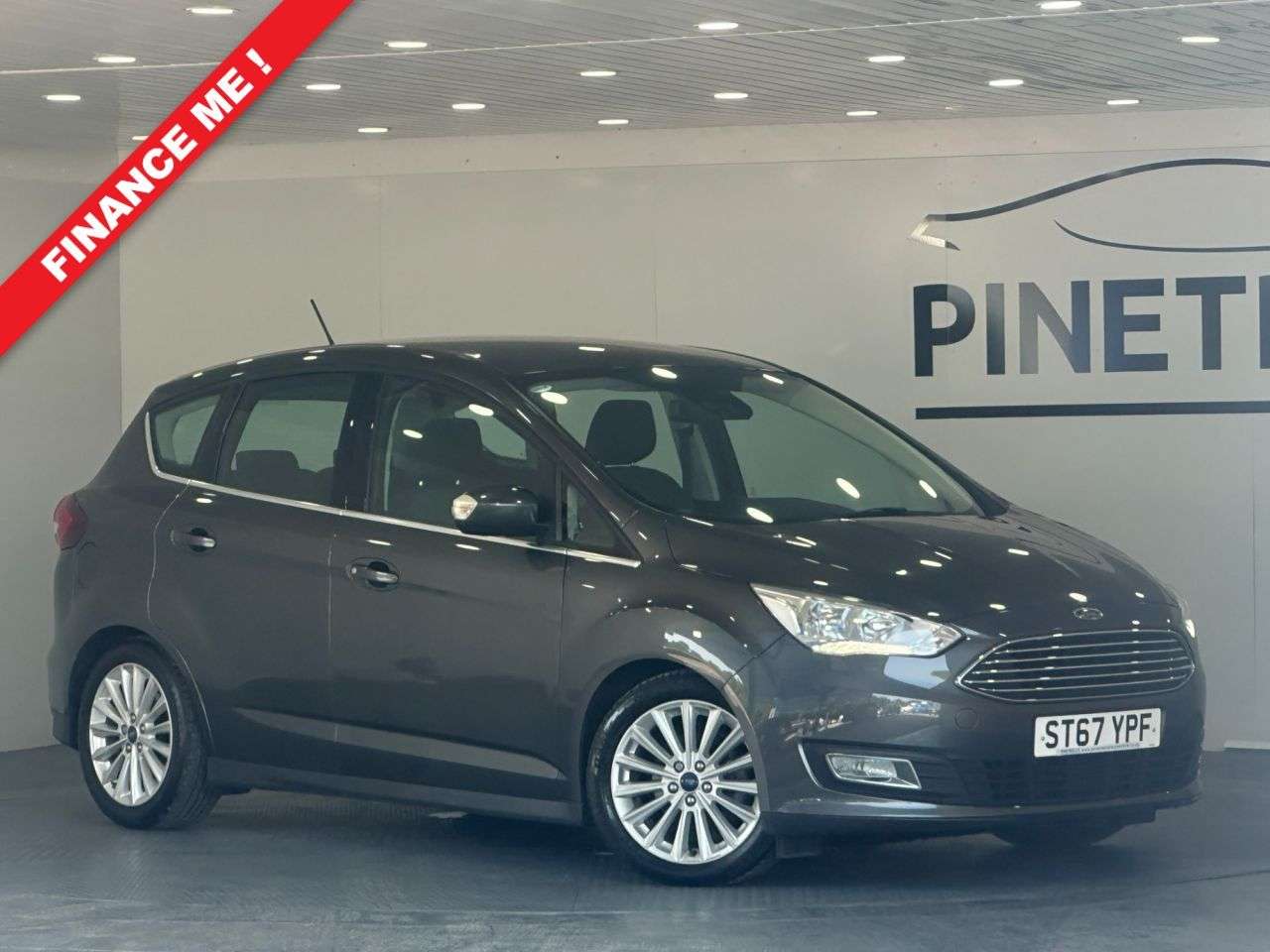 A 2018 FORD C-MAX 1.0T EcoBoost Titanium MPV 5dr Petrol Manual Euro 6 (s/s) (125 ps) A 2018 FORD C-MAX 1.0T EcoBoost Titanium MPV 5dr Petrol Manual Euro 6 (s/s) (125 ps)