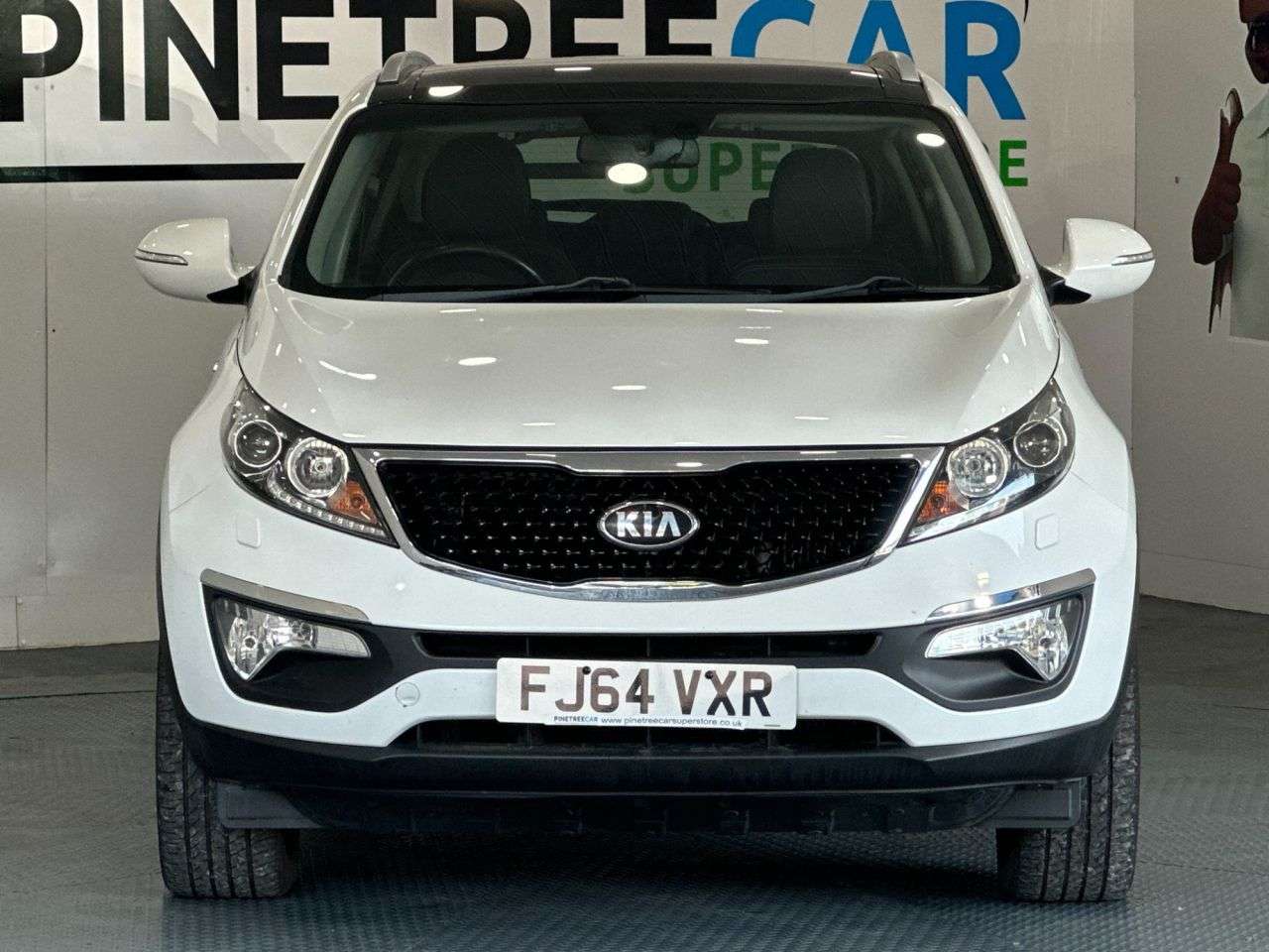 A 2014 KIA SPORTAGE 2.0 CRDi KX-3 SUV 5dr Diesel Auto AWD Euro 5 (134 bhp) A 2014 KIA SPORTAGE 2.0 CRDi KX-3 SUV 5dr Diesel Auto AWD Euro 5 (134 bhp)