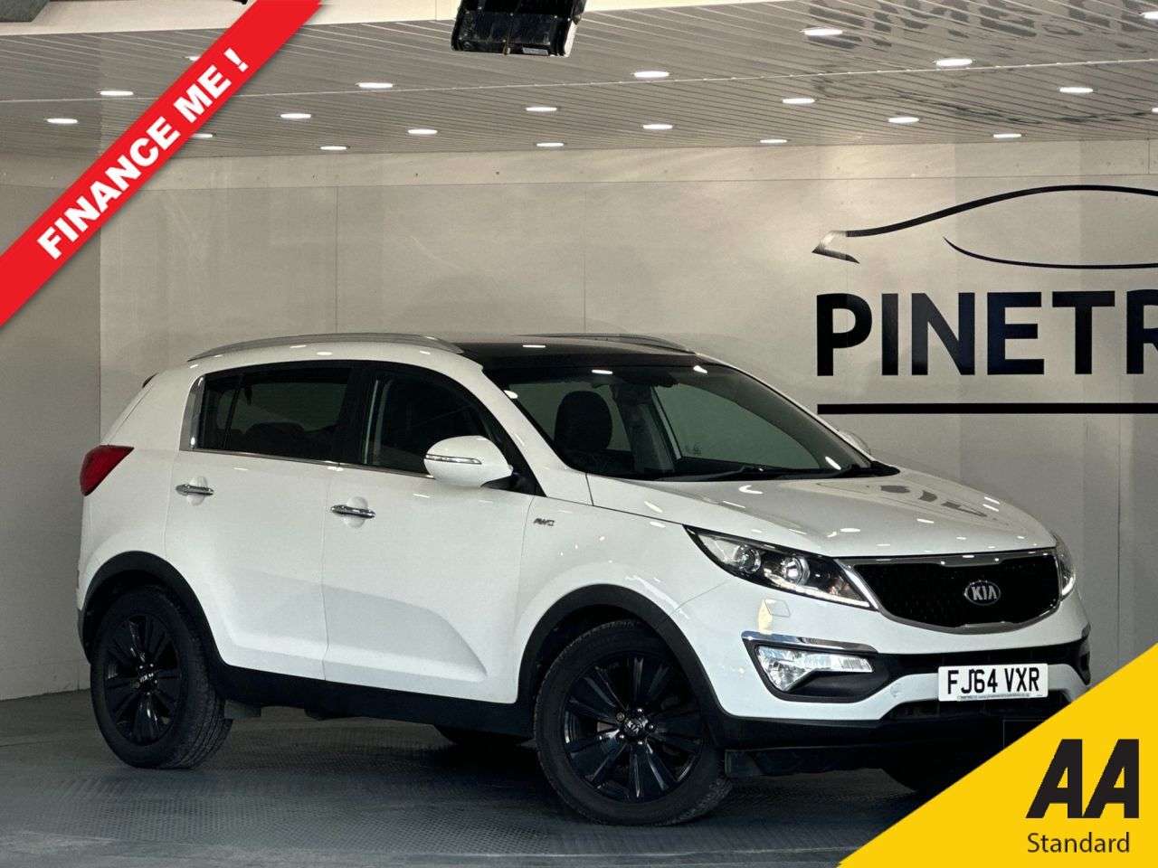 A 2014 KIA SPORTAGE 2.0 CRDi KX-3 SUV 5dr Diesel Auto AWD Euro 5 (134 bhp) A 2014 KIA SPORTAGE 2.0 CRDi KX-3 SUV 5dr Diesel Auto AWD Euro 5 (134 bhp)