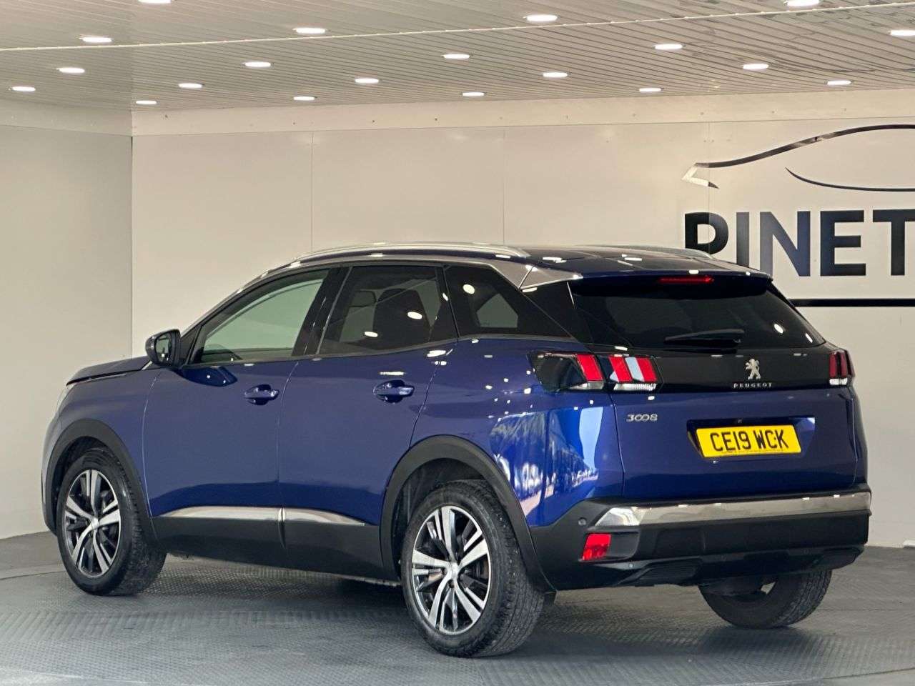 2019 PEUGEOT 3008 2019 PEUGEOT 3008