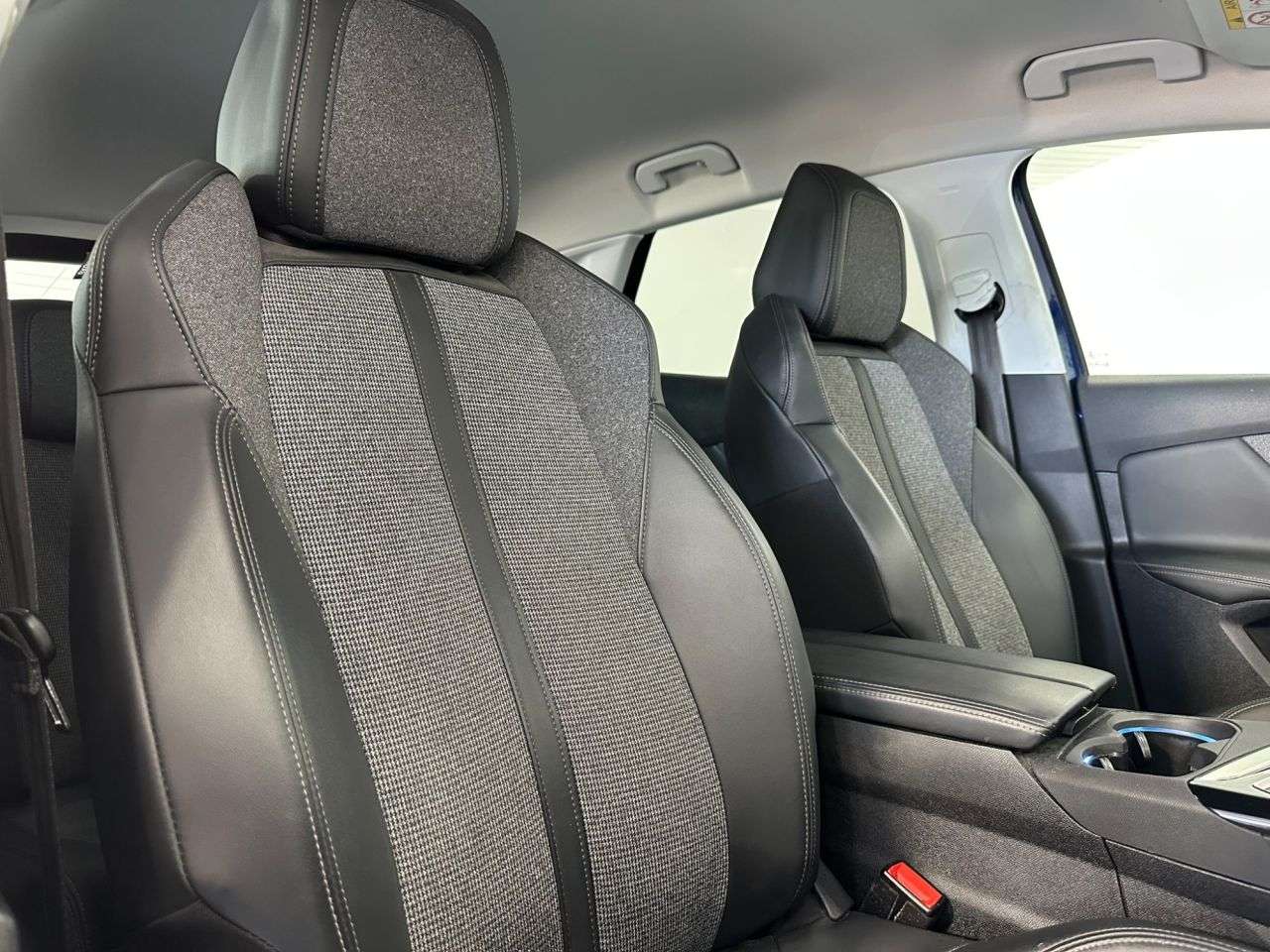 2019 PEUGEOT 3008 2019 PEUGEOT 3008