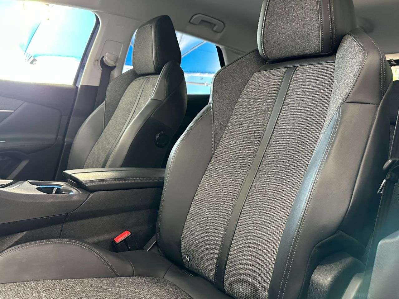 2019 PEUGEOT 3008 2019 PEUGEOT 3008