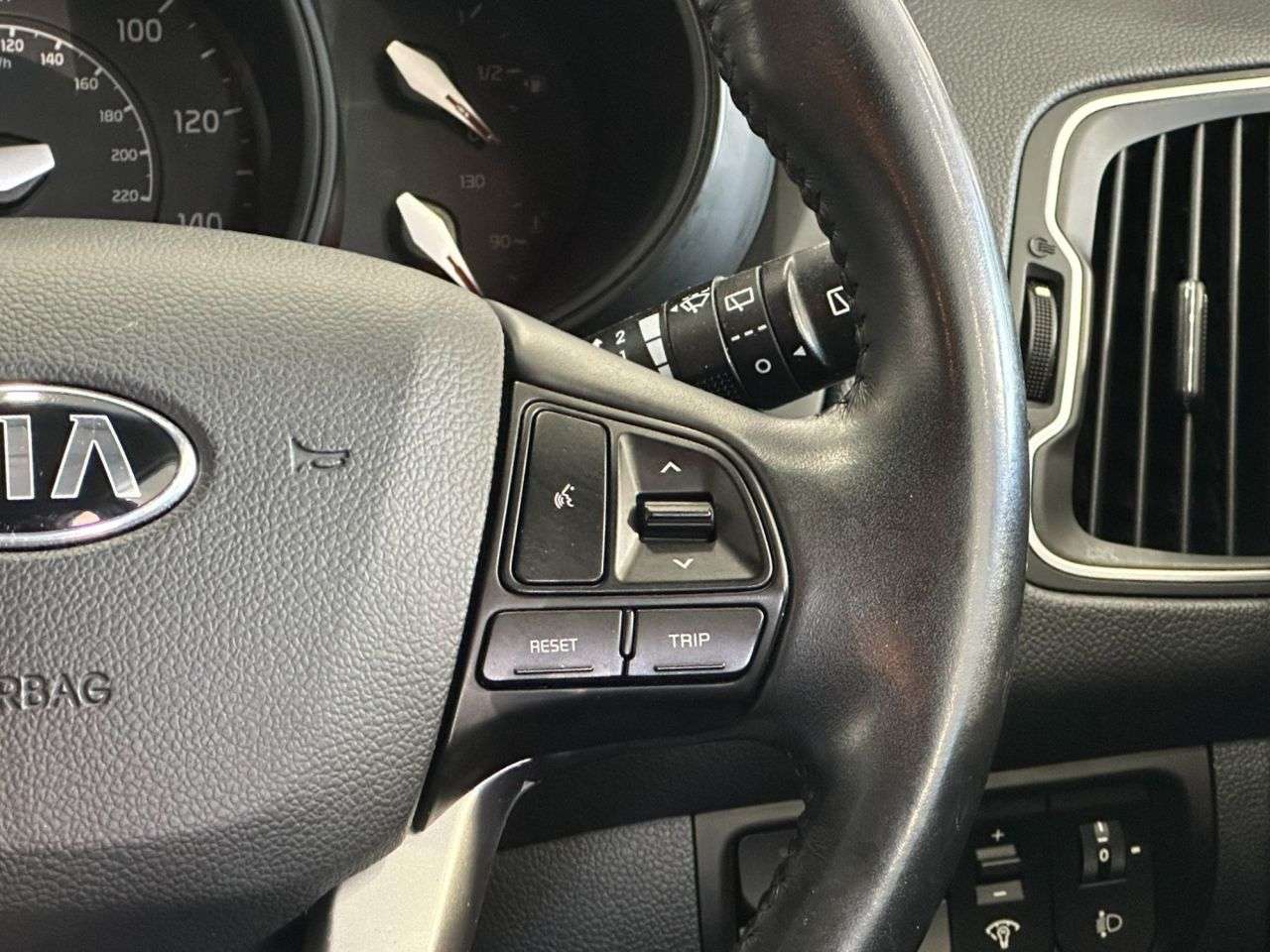 2016 KIA RIO 2016 KIA RIO