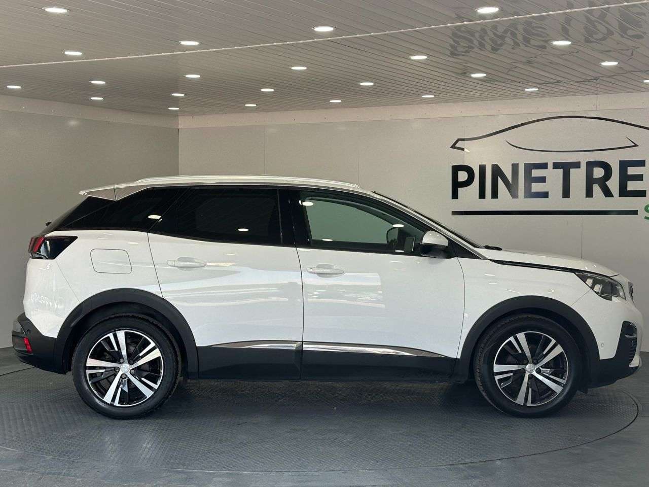 2018 PEUGEOT 3008 2018 PEUGEOT 3008