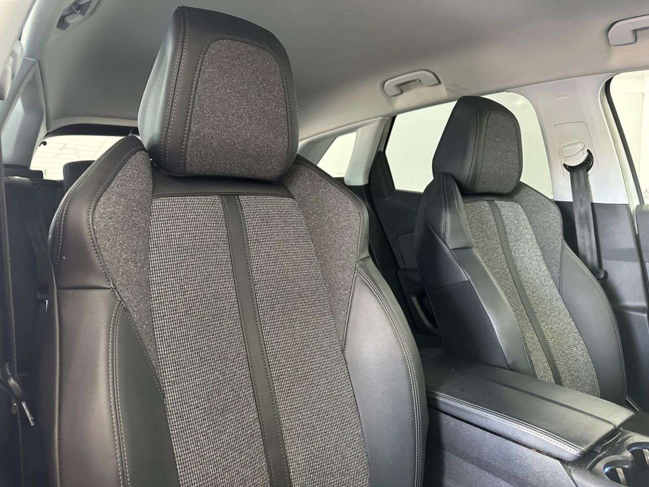 2018 PEUGEOT 3008 2018 PEUGEOT 3008