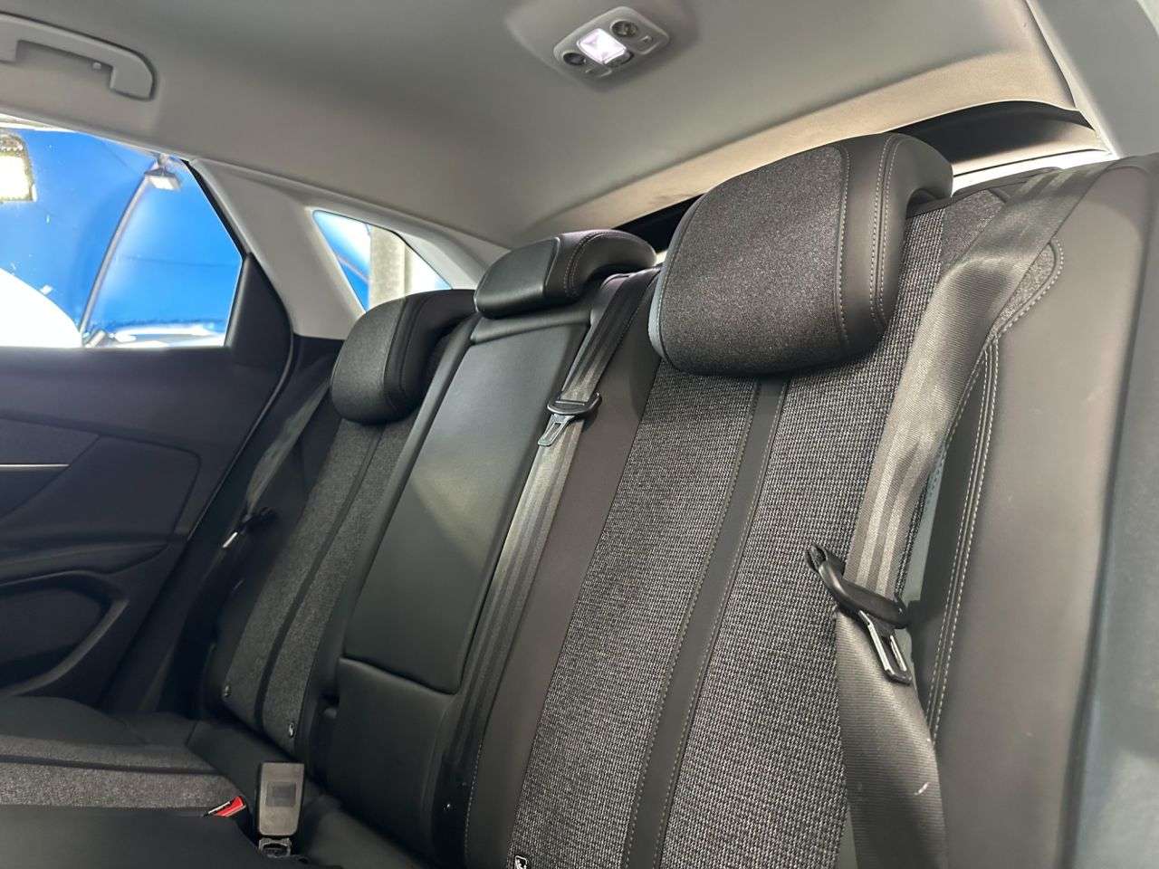 2018 PEUGEOT 3008 2018 PEUGEOT 3008
