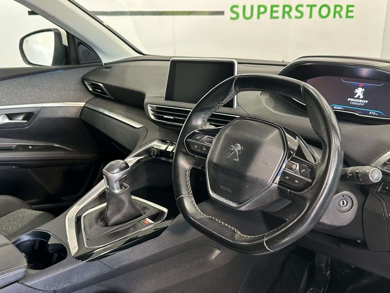 2018 PEUGEOT 3008 2018 PEUGEOT 3008