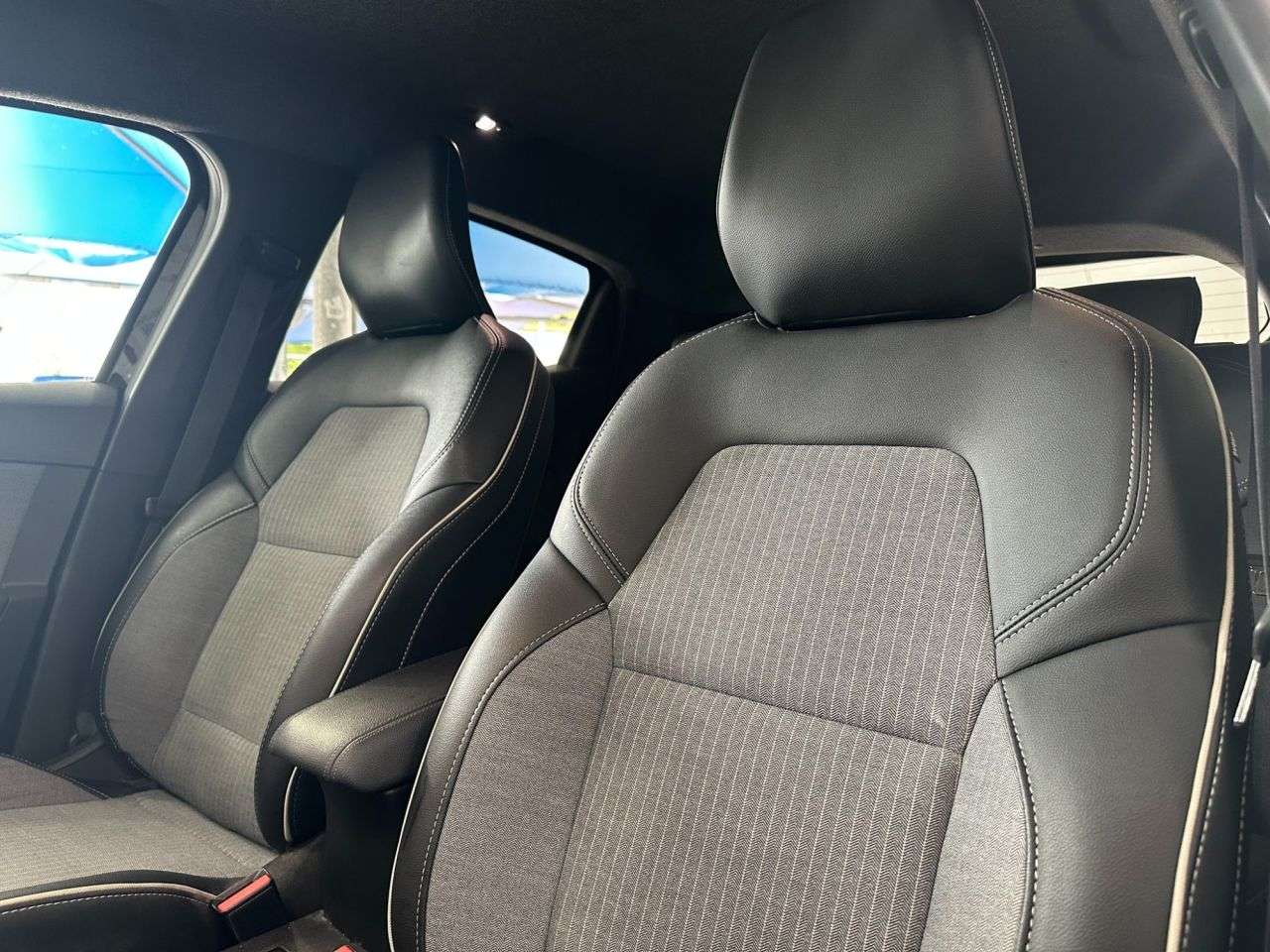 2024 RENAULT CLIO 2024 RENAULT CLIO