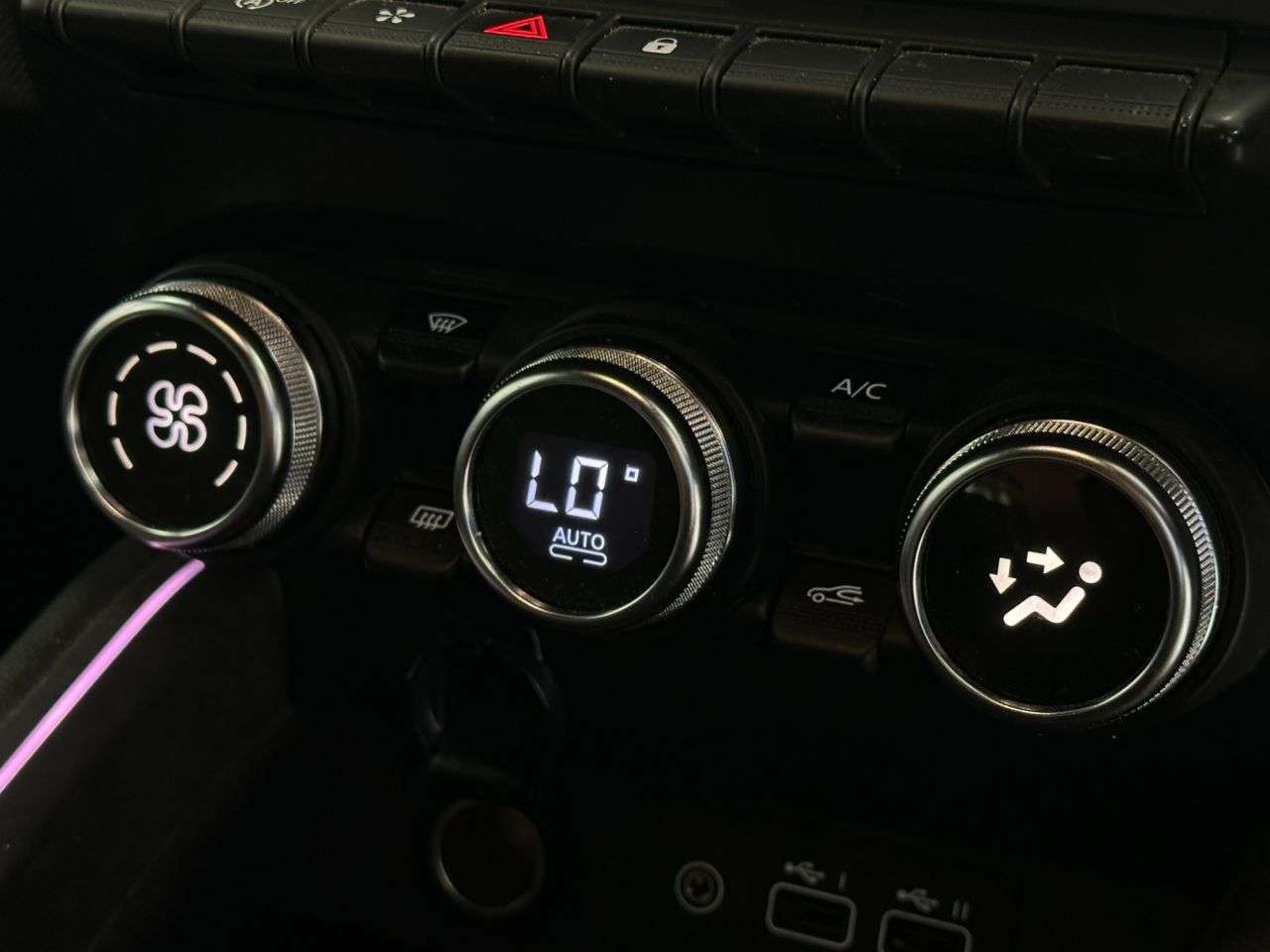2024 RENAULT CLIO 2024 RENAULT CLIO