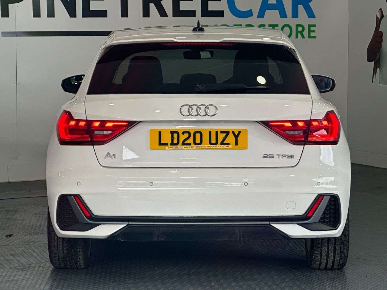 2020 AUDI A1 2020 AUDI A1